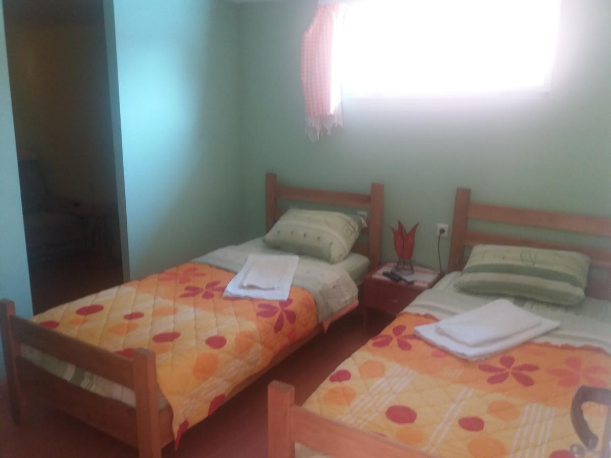 Chalet Ljubicine Kolibe Golubinje Екстер'єр фото